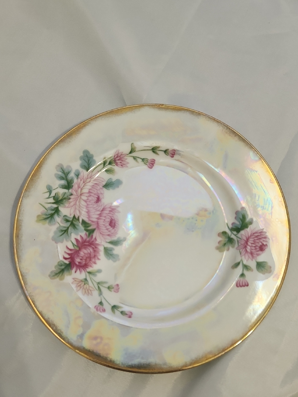 Elegant Pink Floral Porcelain Dinner Plate with Gold Rim